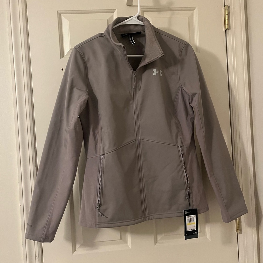 Womens Zip Up Water repellent jacket New With Tags Purple